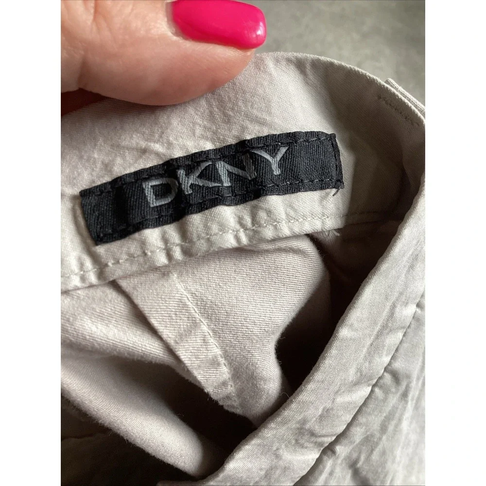 DKNY MENS Khaki Gray Shorts Size 34